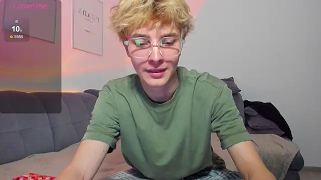 bunnyblush67 online show from 6, 4, 2026