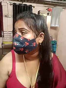 Snapshot of Madhusri_Tamil_Telugu chatting on 4, 4, 2026 Madhusri Tamil Telugu online show from 4, 4, 2026