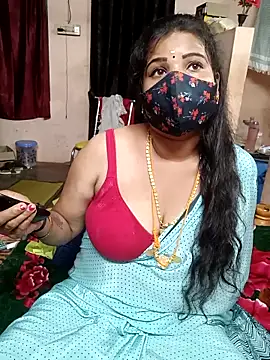 Snapshot of Madhusri_Tamil_Telugu chatting on 10, 4, 2026 Madhusri Tamil Telugu online show from 10, 4, 2026