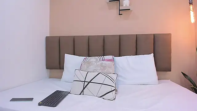 Snapshot of valeriasmith_17 chatting on 14, 2, 2026 valeriasmith 17 online show from 14, 2, 2026