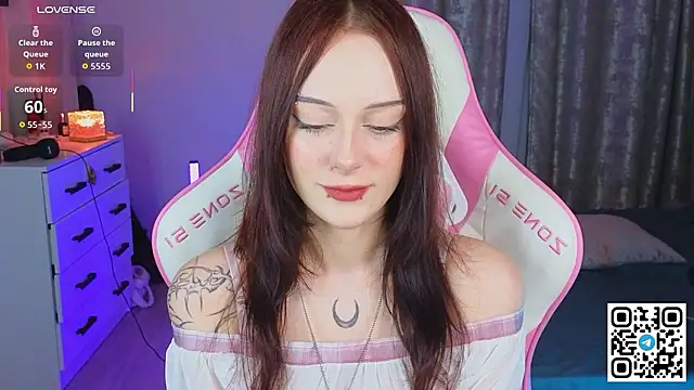 amyfallinlove online show from 17, 2, 2026