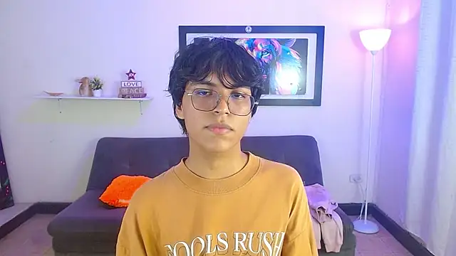 Snapshot of Maecum18 chatting on 23, 2, 2026 Maecum18 online show from 23, 2, 2026