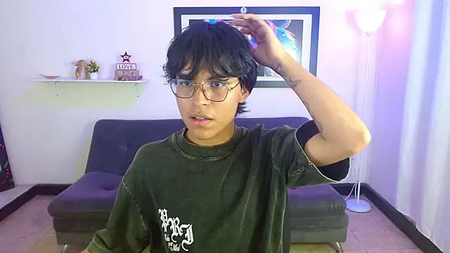 Snapshot of Maecum18 chatting on 2, 3, 2026 Maecum18 online show from 2, 3, 2026