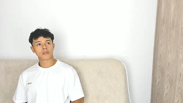 Snapshot of _Alex_Colton chatting on 27, 2, 2026 Alex Colton online show from 27, 2, 2026