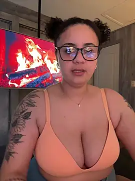 Snapshot of BabyChanntal chatting on 18, 2, 2026 BabyChanntal online show from 18, 2, 2026