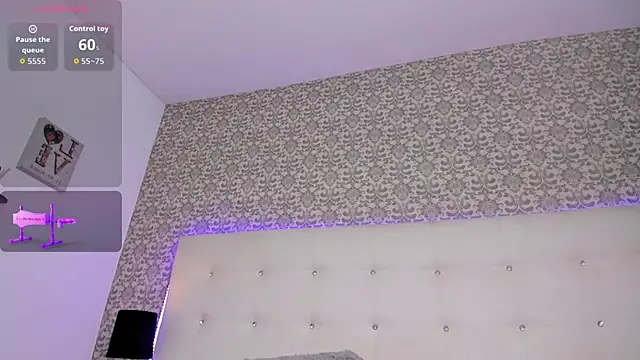 Snapshot of aysha_miller19 chatting on 27, 3, 2026 aysha miller19 online show from 27, 3, 2026