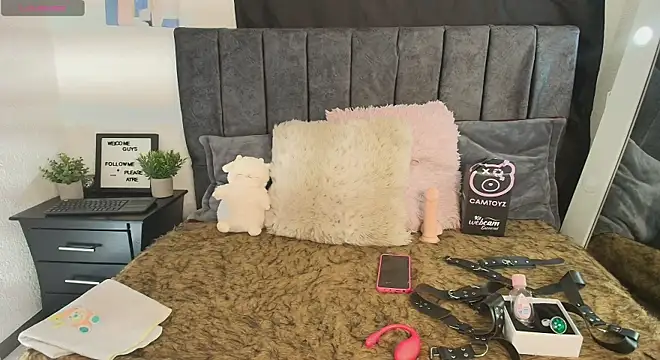 Snapshot of Petite_pepper chatting on 26, 2, 2026 Petite pepper online show from 26, 2, 2026