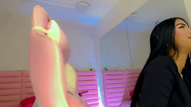 Snapshot of estefany_squirt1 chatting on 27, 2, 2026 estefany squirt1 online show from 27, 2, 2026