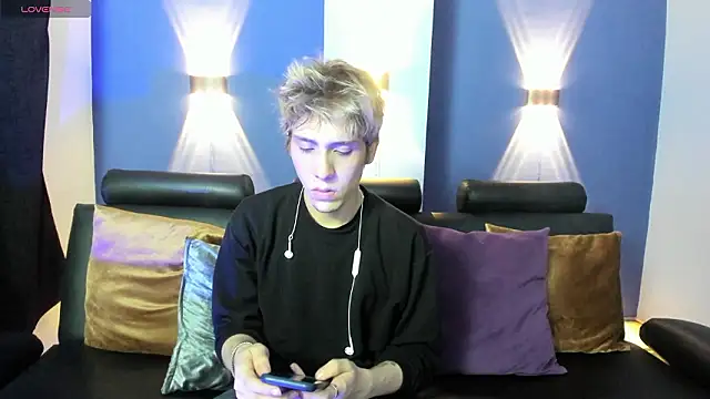 Snapshot of DannyParker_ chatting on 1, 3, 2026 DannyParker online show from 1, 3, 2026