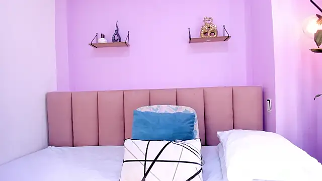 sam doll  online show from 11, 4, 2026