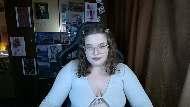 Snapshot of Teasing_Dora chatting on 17, 2, 2026 Teasing Dora online show from 17, 2, 2026