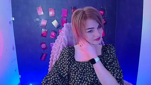 CuttieEmma online show from 13, 2, 2026