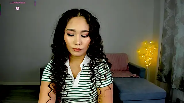 Snapshot of mayameilin chatting on 20, 2, 2026 mayameilin online show from 20, 2, 2026