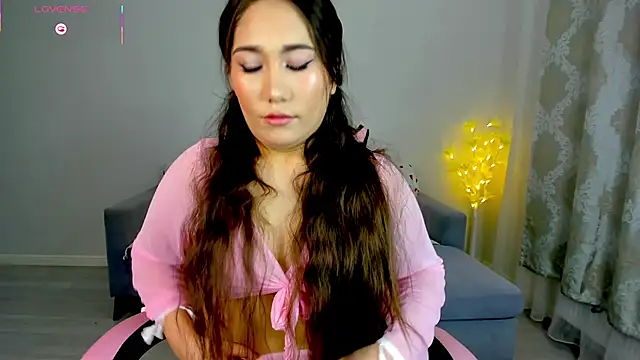 Snapshot of mayameilin chatting on 21, 2, 2026 mayameilin online show from 21, 2, 2026