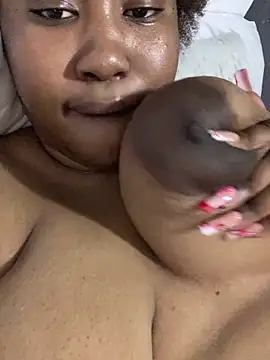 MeekyCurvyAss online show from 23, 4, 2026
