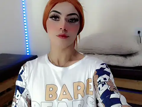 NathalialLooes online show from 15, 5, 2026
