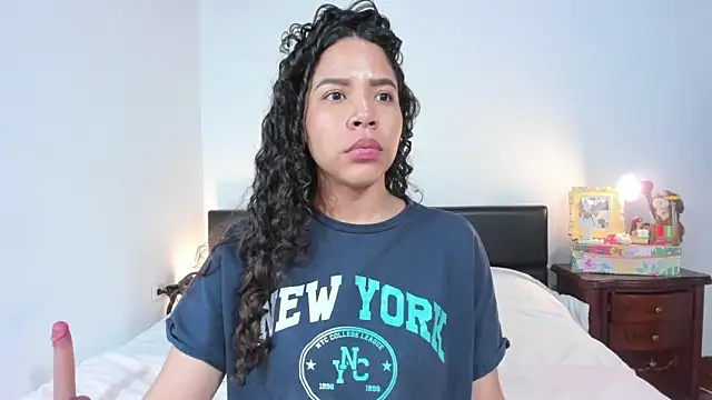 AshlyViper online show from 15, 4, 2026