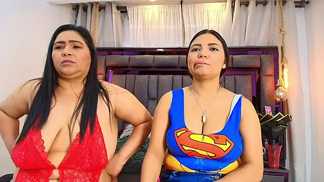 Snapshot of Karina_Mendoza chatting on 23, 6, 2026 Karina Mendoza online show from 23, 6, 2026