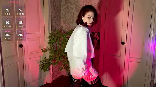 LaurynGeisinger online show from 7, 3, 2026