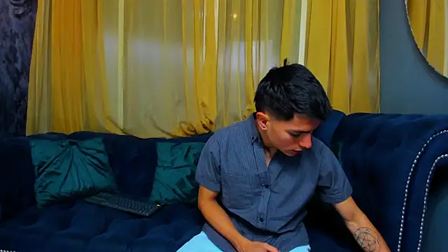 Aron pulse online show from 10, 2, 2026