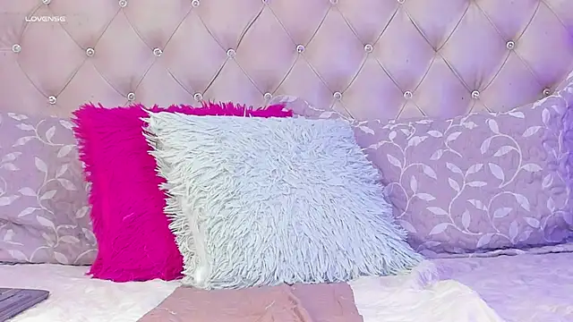 Vero Ivanova online show from 20, 7, 2026