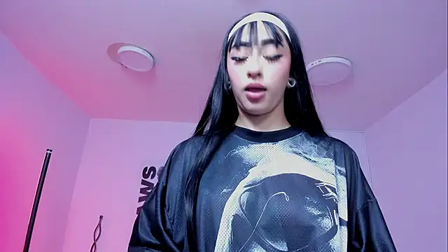 Snapshot of Maddie_Rosee chatting on 24, 2, 2026 Maddie Rosee online show from 24, 2, 2026