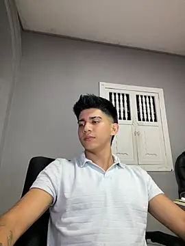 Thiago Olsen online show from 3, 2, 2026