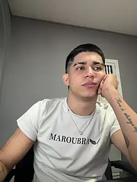 Thiago Olsen online show from 13, 2, 2026