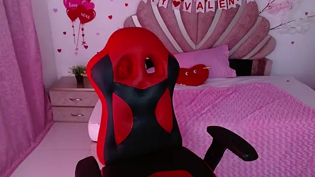 Snapshot of mia_fox666 chatting on 15, 2, 2026 mia fox666 online show from 15, 2, 2026