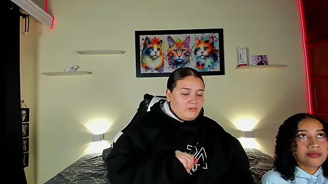 Snapshot of meredit_cris23 chatting on 19, 2, 2026 meredit cris23 online show from 19, 2, 2026