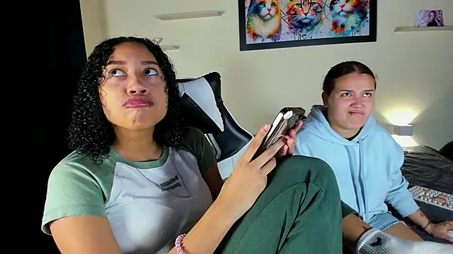 Snapshot of meredit_cris23 chatting on 20, 2, 2026 meredit cris23 online show from 20, 2, 2026