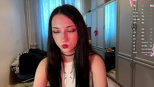 UrBabeLuna online show from 19, 3, 2026