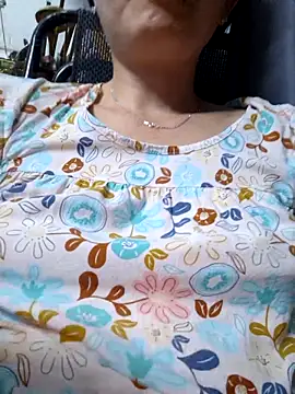 Baby-loveass69 online show from 11, 5, 2026