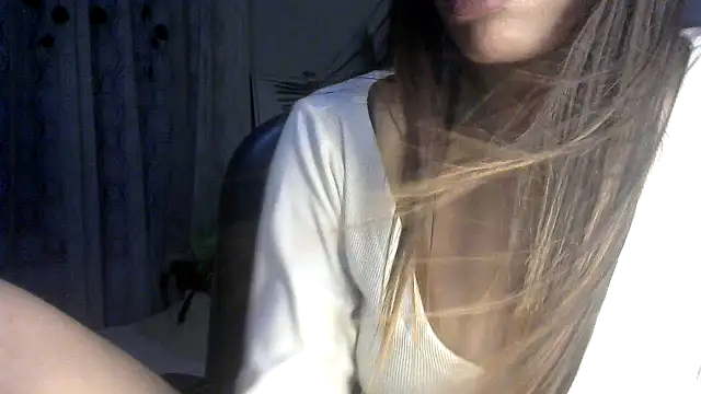 Snapshot of call_me_babyy chatting on 9, 7, 2026 call me babyy online show from 9, 7, 2026