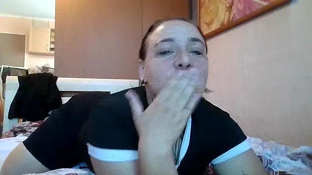 MillaSourety online show from 28, 7, 2026