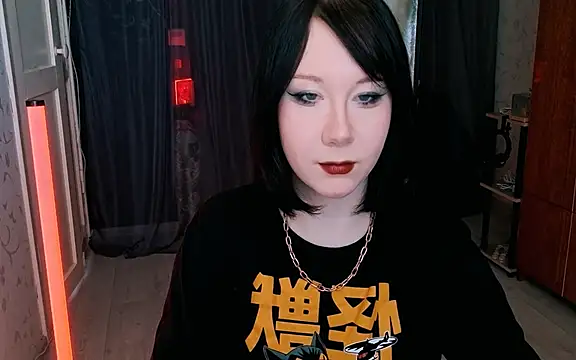 Snapshot of marty_bree chatting on 4, 2, 2026 marty bree online show from 4, 2, 2026