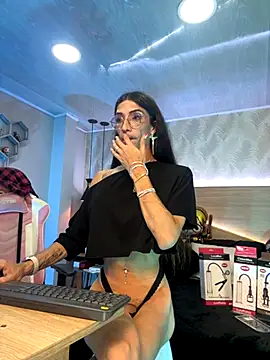 kylliefox  online show from 25, 9, 2025