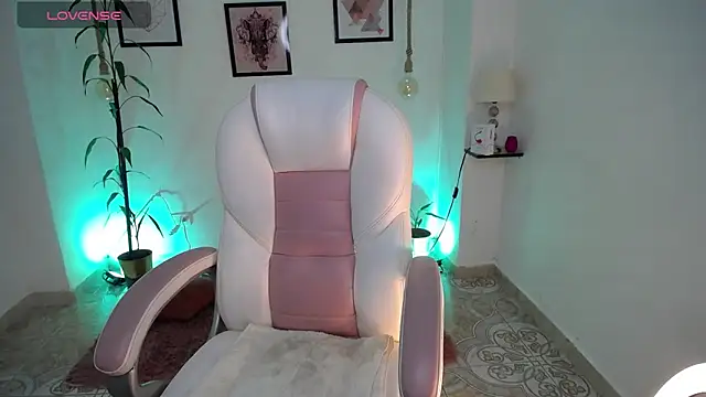 Snapshot of adhara_11 chatting on 2, 3, 2026 adhara 11 online show from 2, 3, 2026