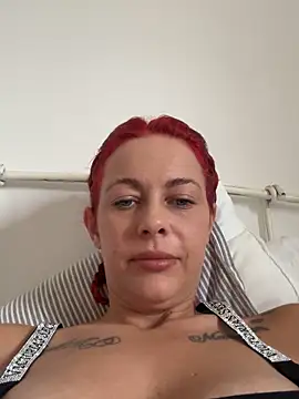 Snapshot of SophieSchmidt chatting on 23, 2, 2026 SophieSchmidt online show from 23, 2, 2026