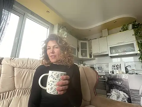 CarolineStar30 online show from 26, 4, 2026