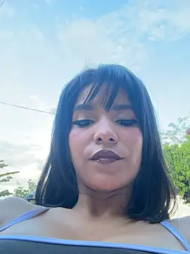 Kitty Wild 19 online show from 6, 7, 2026