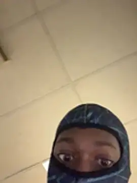 Snapshot of ProveYourLoyalty2 chatting on 2, 2, 2026 ProveYourLoyalty2 online show from 2, 2, 2026