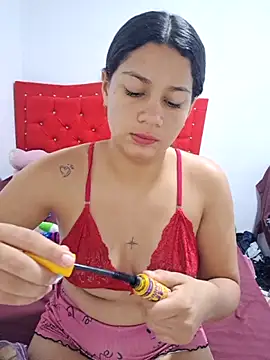 Cris18sexy online show from 27, 3, 2026