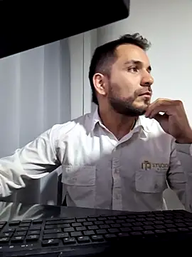 Snapshot of noa_desire chatting on 13, 2, 2026 noa desire online show from 13, 2, 2026