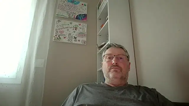 doudou310 online show from 26, 2, 2026