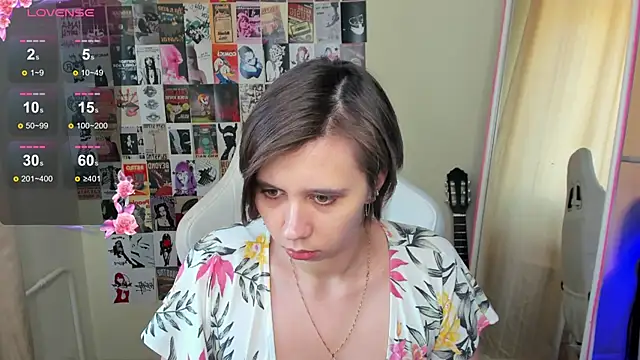 Scarlet Sirenn online show from 20, 2, 2026