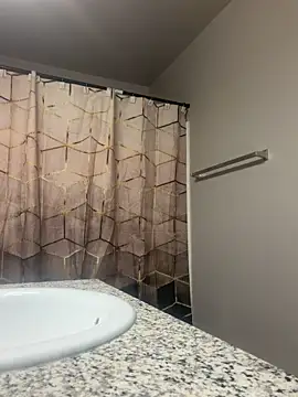 makemestayhard online show from 12, 4, 2026