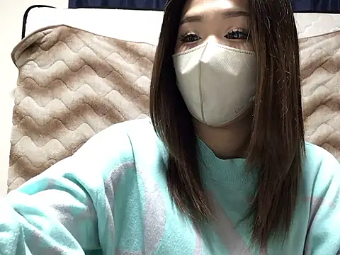 yurina yurina0125 online show from 18, 2, 2026