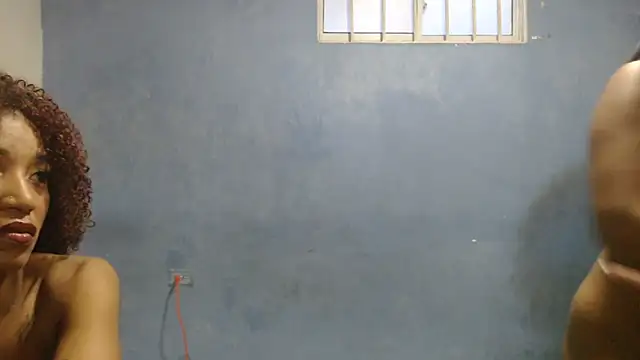 Snapshot of mamacitasxxx chatting on 4, 2, 2026 mamacitasxxx online show from 4, 2, 2026