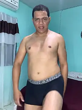 Snapshot of Loaisn chatting on 17, 2, 2026 Loaisn online show from 17, 2, 2026